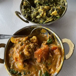 Garlic Cheese Naan, vegetable momos  Chicken Saag Gobi Gosht