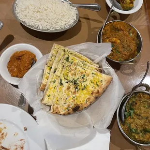 The spread including BR05. Garlic Cheese Naan