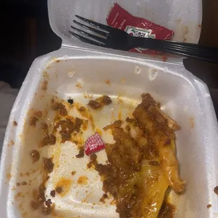 microwaved chili cheese fries