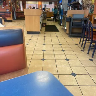 he inside of a fast food restaurant