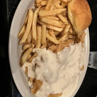 Chicken fried chicken , fries