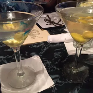 Gin martini and vodka martini