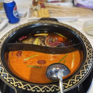 Half and Half, tomato and spicy broth