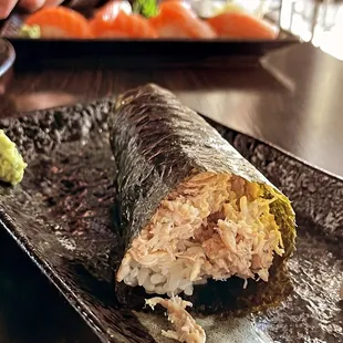 Blue crab hand roll