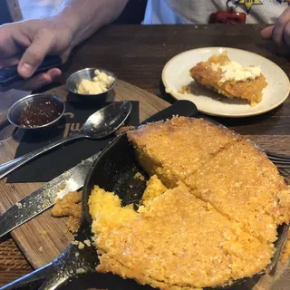 Cast Iron Cornbread