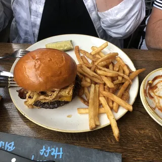 Gus's Famous Burger