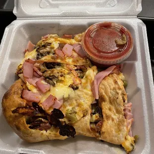 Believe it or not, this is a Stromboli...