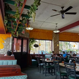 Spacious Dining Room