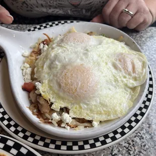 Greek Skillet, sub tomato for gyro meat