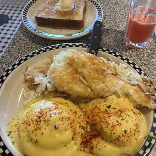 Classic Eggs Benedict/without the Canadian bacon