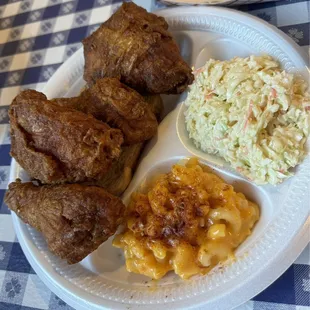 Memphis Special (2 thighs 2 legs w/ 2 sides)