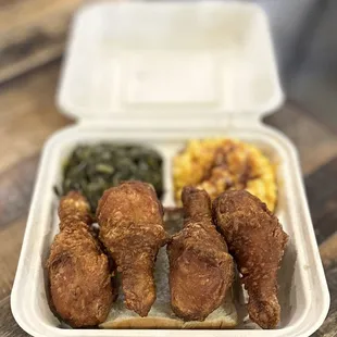 Gus's World Famous Fried Chicken