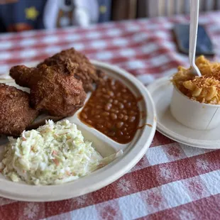3 Piece Dark Plate w/Slaw &amp; Baked Beans + Small Side of Mac &amp; Cheese