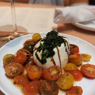 Tomato and Burrata Salad