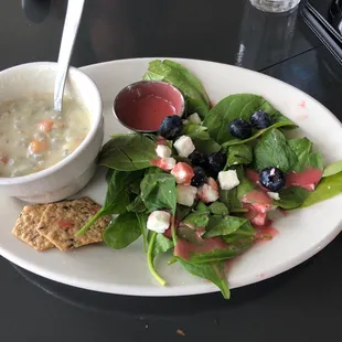 Soup and salad. Very fresh!