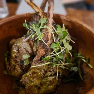 Chuletas de cordero (lamb chops)