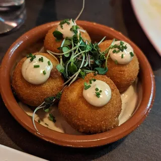 CROQUETAS DE JAMON