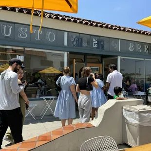 Lovely seating area to enjoy the Gusto Bread treats.