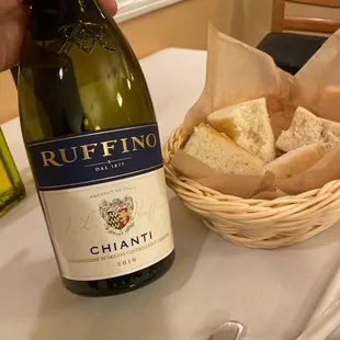 Delicious wine delicious food and great service!