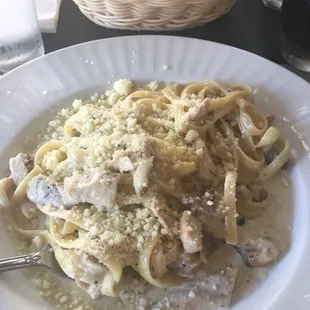 Fettuccine Alfredo