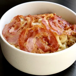 Gusto Mac-&amp;-Cheese with Roasted Pancetta