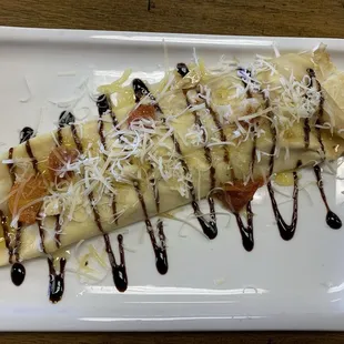 Roasted tomato and garlic crepe