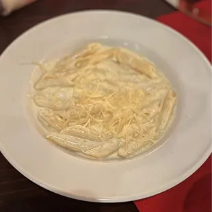 Kids Alfredo pasta