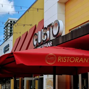 Gusto RistoBar