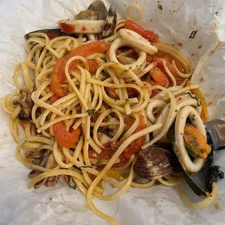 Linguine al Frutti de Mare al Cartoccio