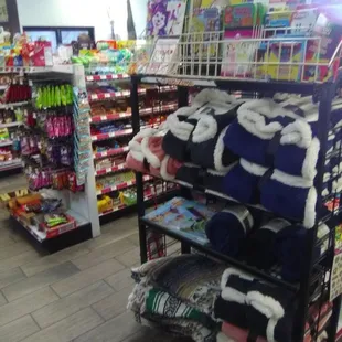 Blankets, books and snacks