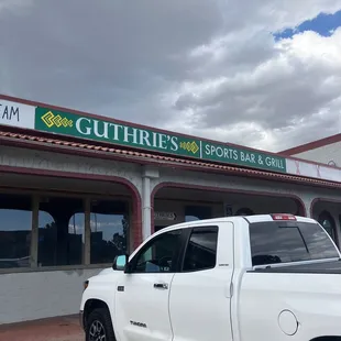 Guthries bar and grill