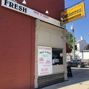 12th and Lee storefront