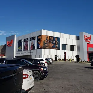 Food and slots...count me in!