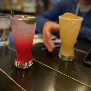 Cocktails - mediocre.