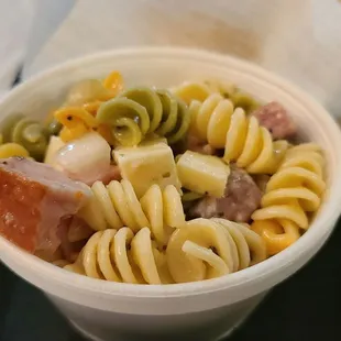Guyreino's Deli & Catering