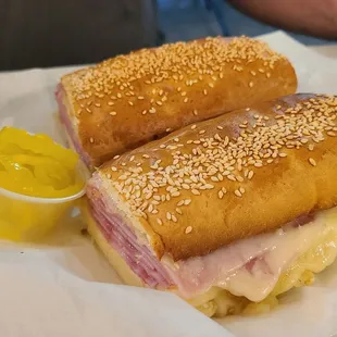 Ham sub