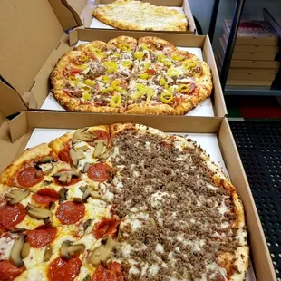 2L- 2 topping and a cheesy bread for $21.99 plus tax