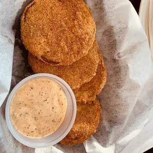 Fried green tomatoes