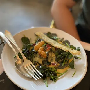 Uni and squid ink pasta