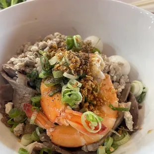 Hu tieu my tho dry version