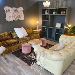 Seating area