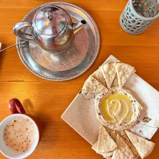 Hummas Plate