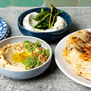 Hummus, Lebnah, &amp; Flatbread