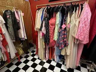 Bad Granny's Bazaar
