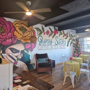 Decor inside of THE GYPSY SISTERS!