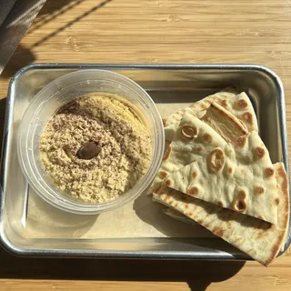 Pita with Hummus