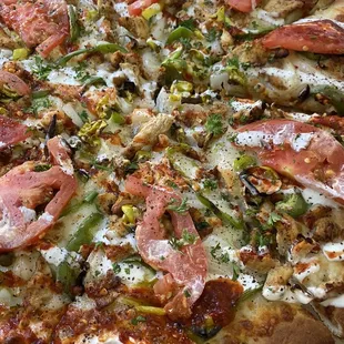 ISTANBUL CHICKEN KABAB PIZZA