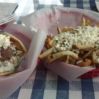 Chicago Gyro Combo Salad and Drink