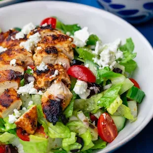 GREEK SALAD with CHICKEN