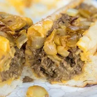 PHILLY CHEESE STEAK